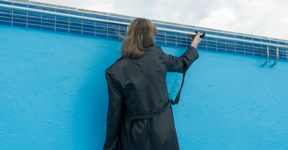 découvrez notre service de revêtement de piscine pour assurer la durabilité et la beauté de votre bassin. profitez d'une finition esthétique tout en protégeant votre piscine des dommages. offrez à votre espace extérieur un nouvel éclat avec nos solutions de revêtement de qualité.